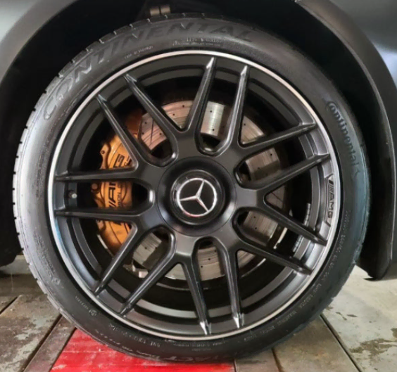 20인치 벤츠신형 s63amg 퍼포먼스 디자인 블랙실버 신품 휠 판매